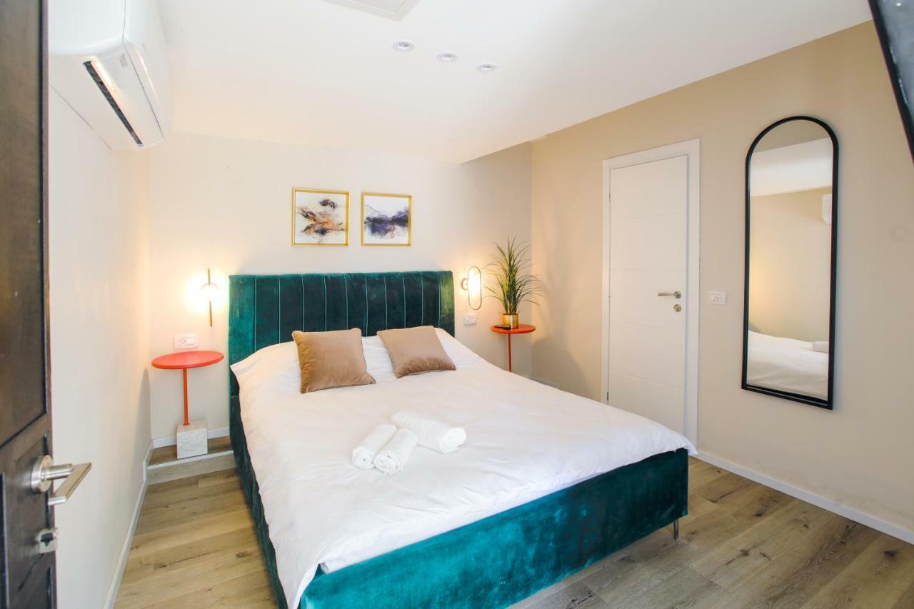 Jaffa Garden Boutique Hotel Tel Aviv Bagian luar foto